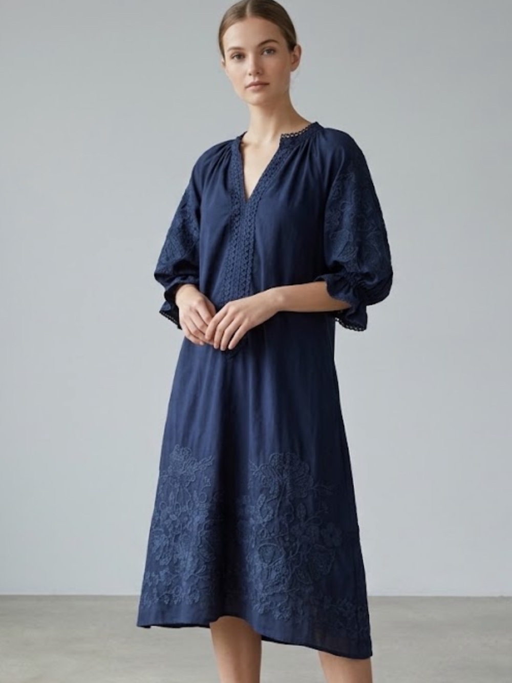 Julia Amory Dress Blue Embroidered Short Puff Sleeve 100% Cotton Size S
